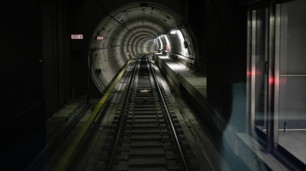 Λειτουργούν ξανά οι τρεις σταθμοί της γραμμής 2 του Μετρό, μετά τη λύση προβλημάτων σηματοδότησης - Η ενημέρωση της ΣΤΑΣΥ για τη διεξαγωγή των δρομολογίων.