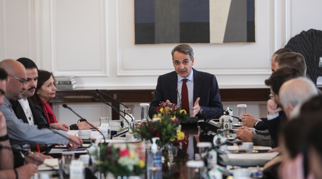 Γιατί όλη η «συζήτηση» για τα πτυχία είναι εντελώς λάθος