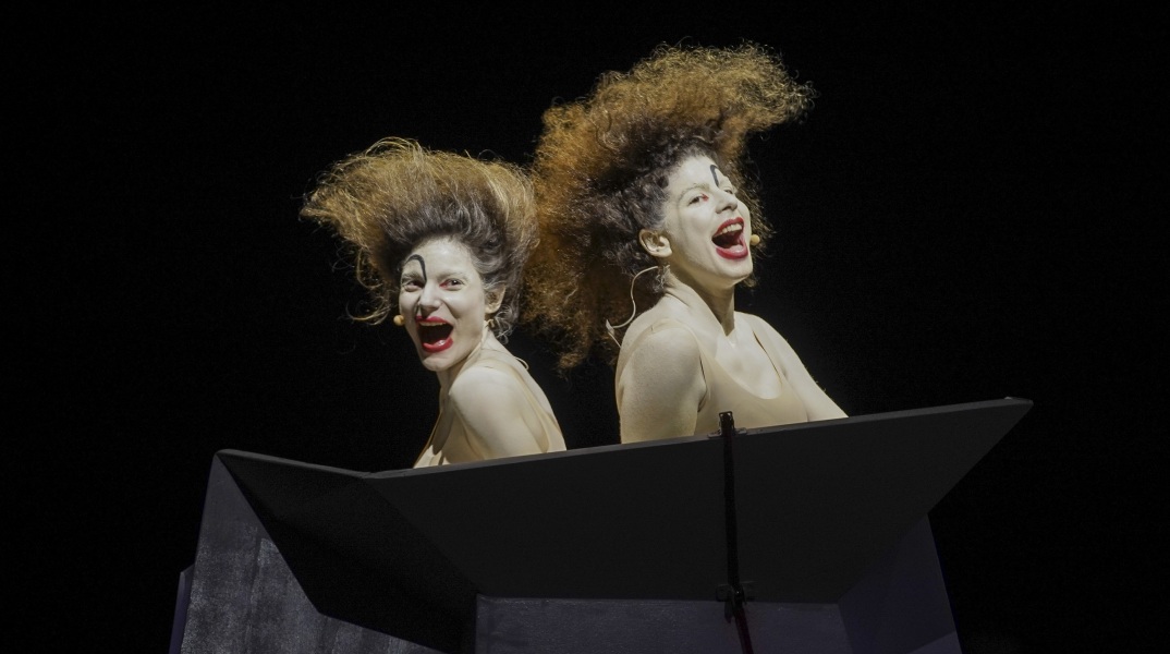 "Όχι εγώ": οι Έλλη Ιγγλίζ και Έβελυν Ασουάντ στο έργο του Μπέκετ στην Εναλλακτική Σκηνή της ΕΛΣ