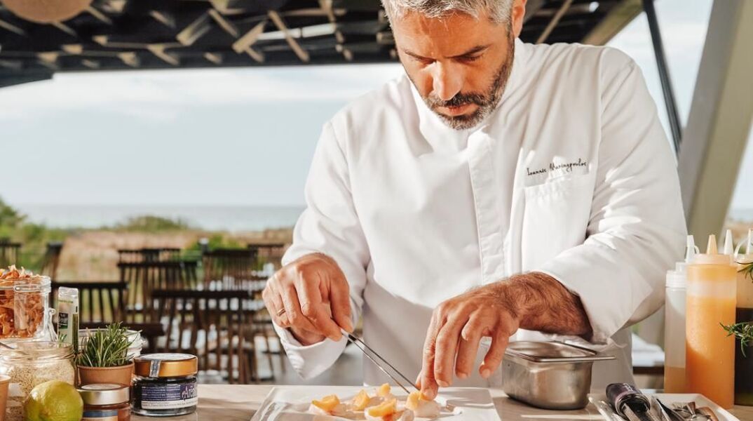 Γιάννης Μαρινόπουλος 