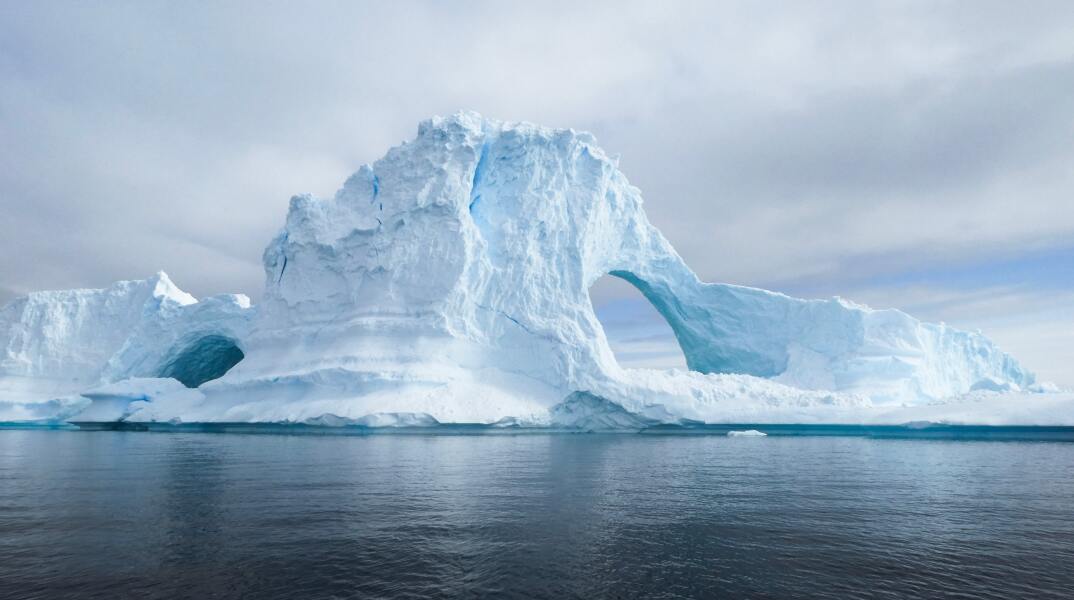 Οι επιστήμονες κρούουν τον κώδωνα του κινδύνου για την Ανταρκτική: Σε χαμηλό επίπεδο ρεκόρ ο πάγος για δεύτερη συνεχή χρονιά - Οι επιπτώσεις στο οικοσύστημα.