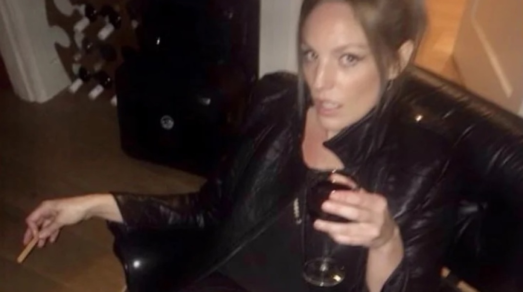 Καταδικάστηκε dominatrix στην Αυστραλία: Ο σύντροφός της σκοτώθηκε σε επίθεση που ενορχήστρωσε η ίδια - Διέταξε τον υποτακτικό της να χτυπήσει το θύμα.