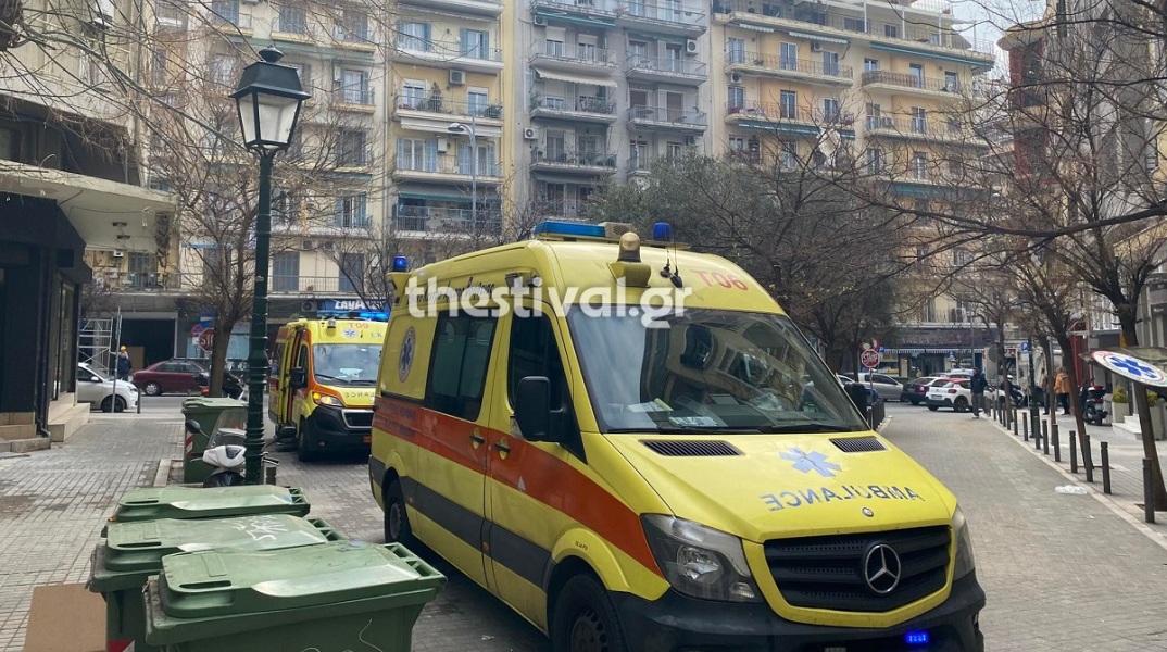 Θάνατος 64χρονης μετά από πτώση από πολυκατοικία