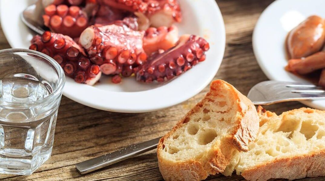 6 ελληνικά αποστάγματα για την Καθαρά Δευτέρα