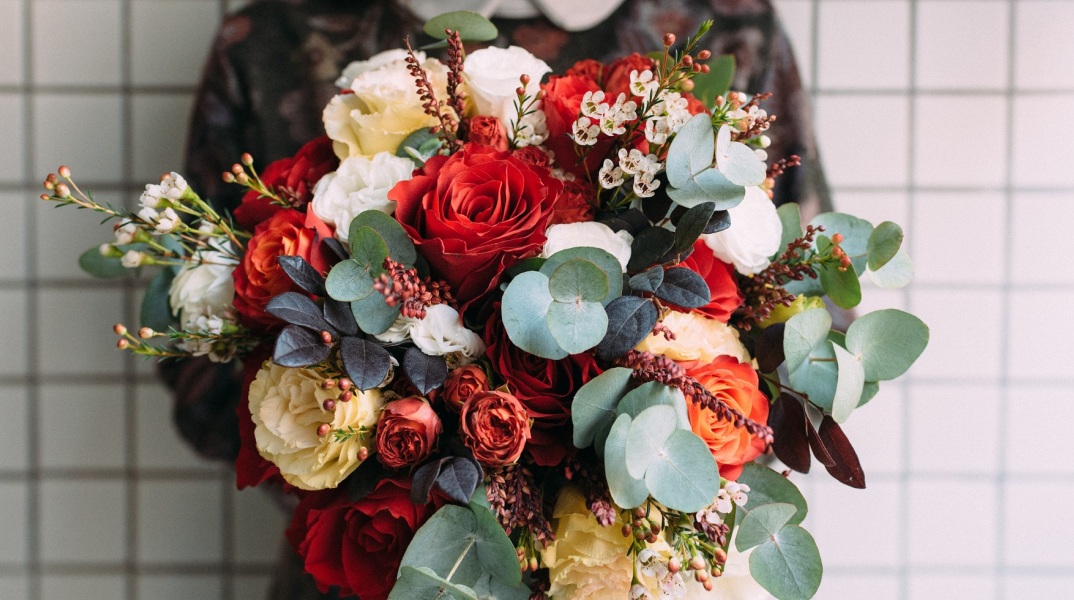 Ποιοι γιορτάζουν σήμερα 27 Φεβρουαρίου; Το εορτολόγιο της Athens Voice σου τους θυμίζει. Μην ξεχάσεις να τους δώσεις τις καλύτερες ευχές σου!