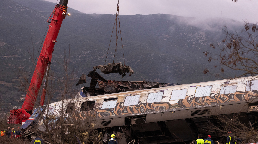 Σύγκρουση τρένων στα Τέμπη