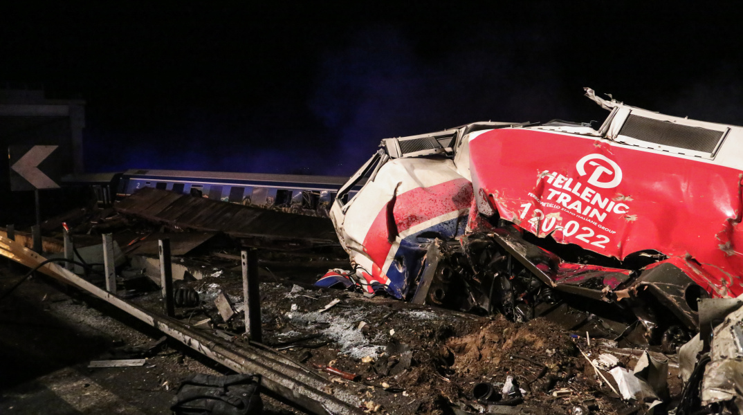 Σύγκρουση τρένων στα Τέμπη