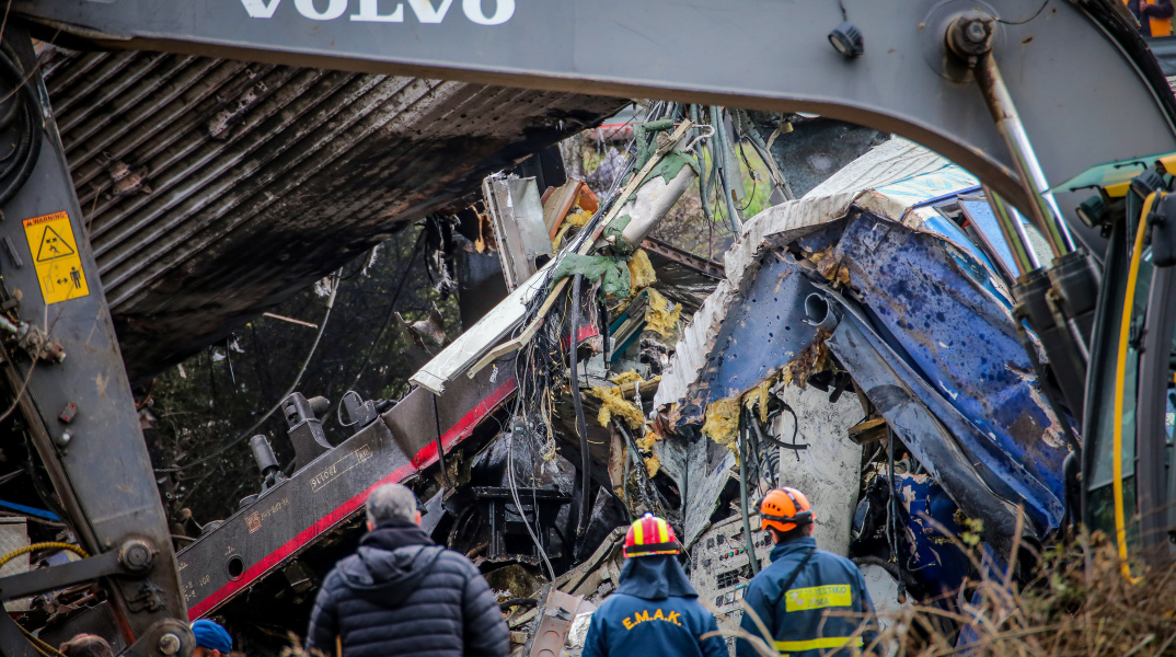 Σύγκρουση τρένων στα Τέμπη