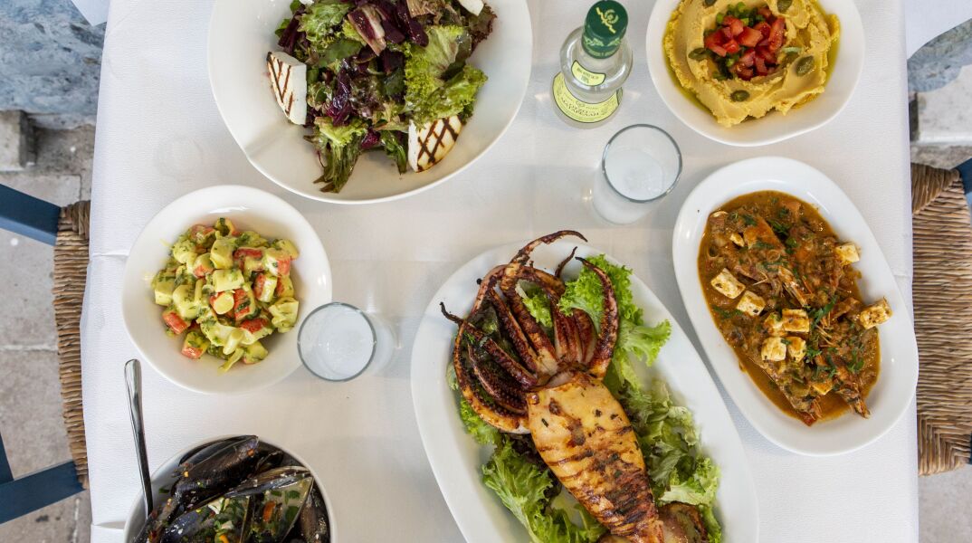 Μπούσουλας