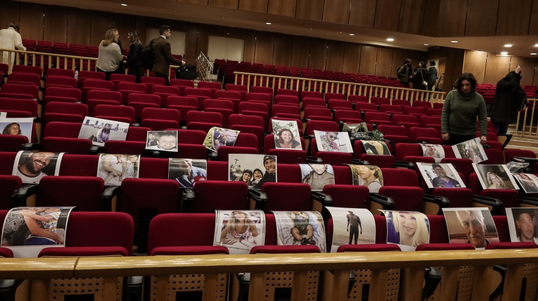 Δίκη για τη φωτιά στο Μάτι - Δημήτρης Λιότσος: «Έπρεπε να είχε εκκενωθεί ο οικισμός, υπήρχε χρόνος», κατέθεσε ο δικαστικός πραγματογνώμονας.