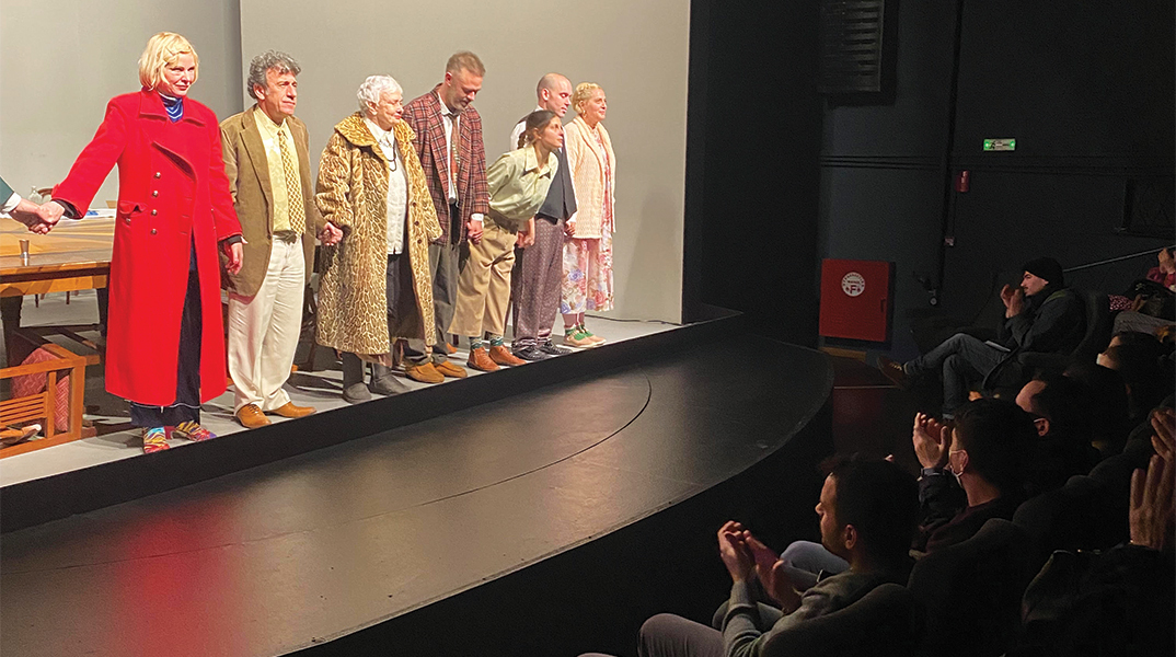 Σε βλέπω: Η Λένα Διβάνη φωτογραφίζει και σχολιάζει στην Athens Voice