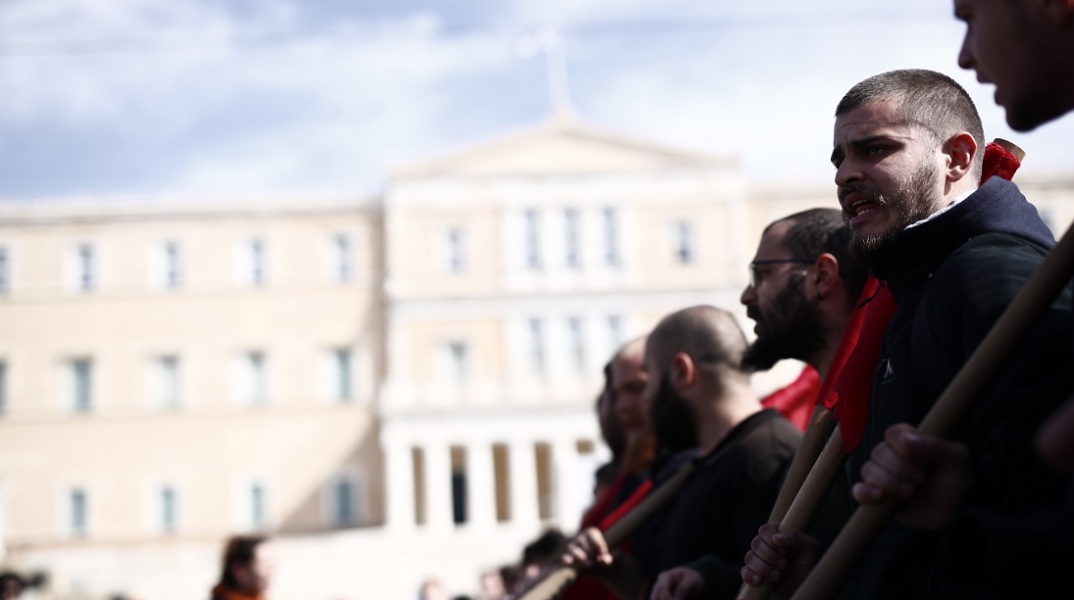 Σύγκρουση τρένων στα Τέμπη: Σε εξέλιξη βρίσκονται αυτή την ώρα φοιτητικά συλλαλητήρια σε Αθήνα και Θεσσαλονίκη για το πολύνεκρο δυστύχημα.