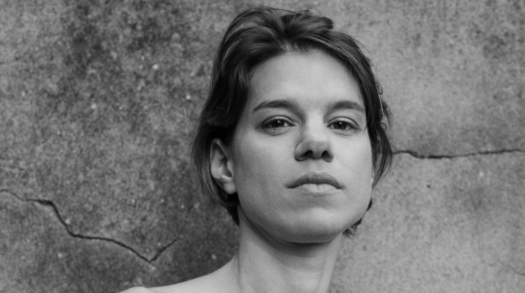 Η Monika παρουσιάζει το single «I’m Nothing Without You» από το νέο της αγγλόφωνο άλμπουμ «Proud», που θα κυκλοφορήσει την Πέμπτη 16 Μαρτίου.