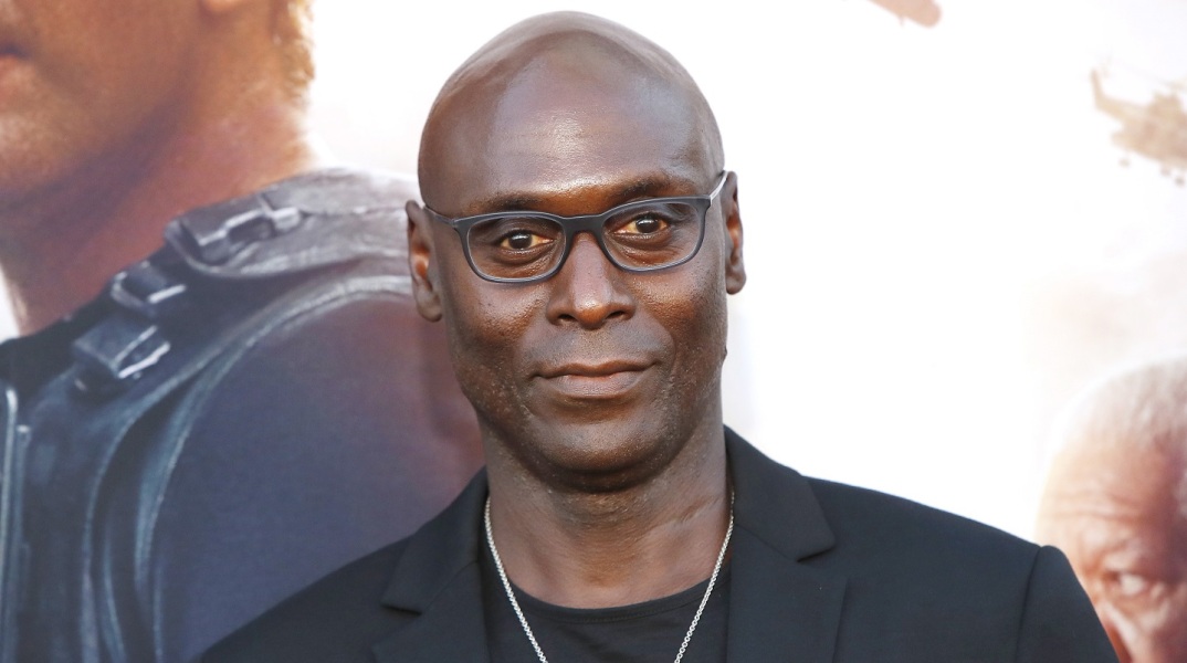 Πέθανε σε ηλικία 60 ετών ο ηθοποιός Λανς Ρέντικ, πρωταγωνιστής της σειράς «The Wire» και του «John Wick» - Οι συγκινητικοί αποχαιρετισμοί στα social media.