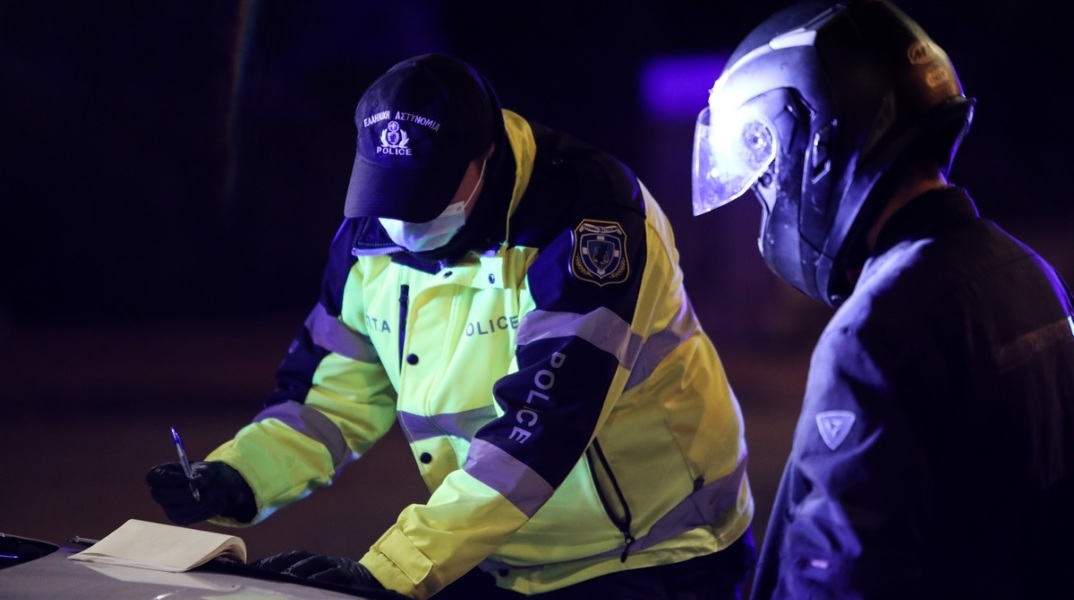 Θεσσαλονίκη: Παραβάσεις στο 1/3 των ελεγχόμενων αυτοκινήτων βεβαίωσαν αστυνομικοί της Ομάδας Ελέγχου και Πρόληψης Τροχαίων Ατυχημάτων.