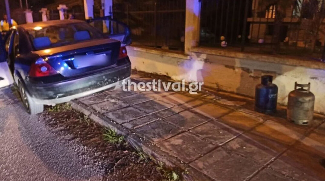 Δίωξη στον 62χρονο που κλειδώθηκε με τα παιδιά του σε ΙΧ και άνοιξε φιάλη υγραερίου