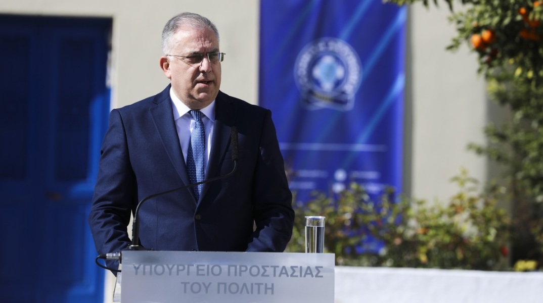 Τάκης Θεοδωρικάκος για την εφαρμογή panic button: Άμεση και ασφαλής ειδοποίηση της ΕΛ.ΑΣ από θύματα ενδοοικογενειακής βίας.