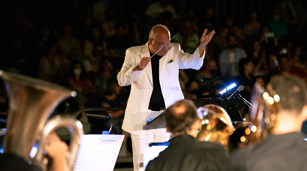 Στα φτερά της πεταλούδας: Ένα ταξίδι στις μουσικές του Νίκου Κυπουργού στην ΕΛΣ