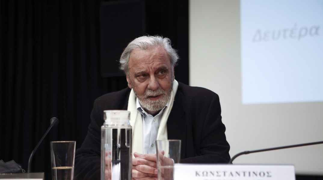 Ο Κωνσταντίνος Τσουκαλάς