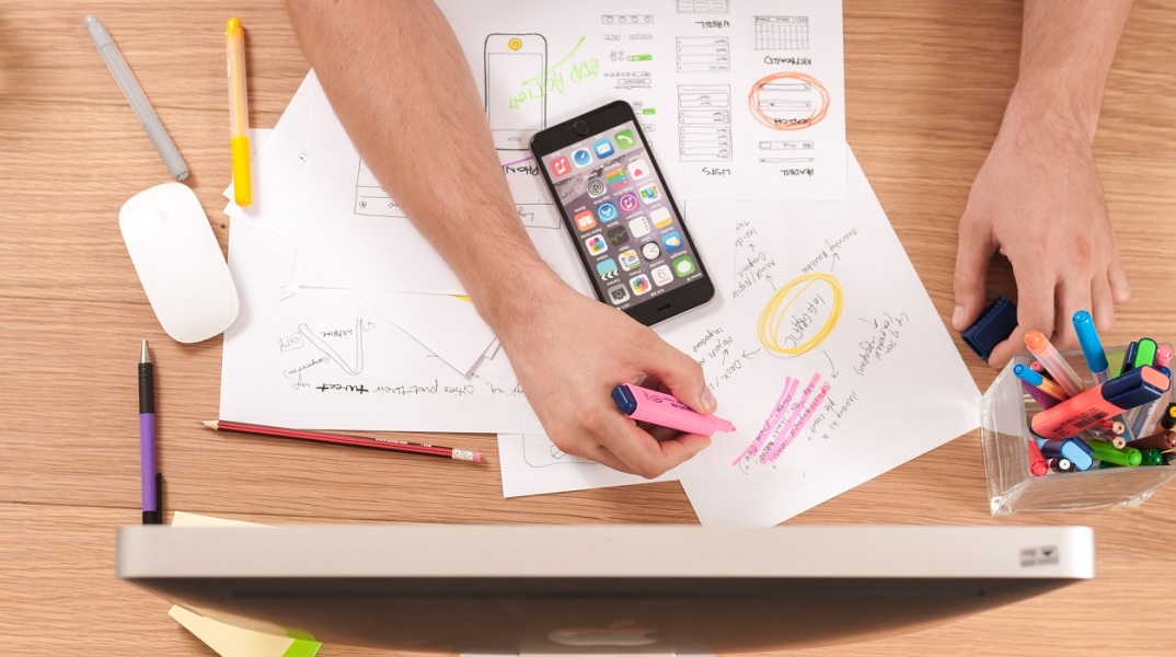 Υπουργείο Εργασίας: 23.830 ευκαιρίες για την ανάπτυξη επαγγελματικών δεξιοτήτων ανέργων – H αναλυτική λίστα και οι προϋποθέσεις συμμετοχής.