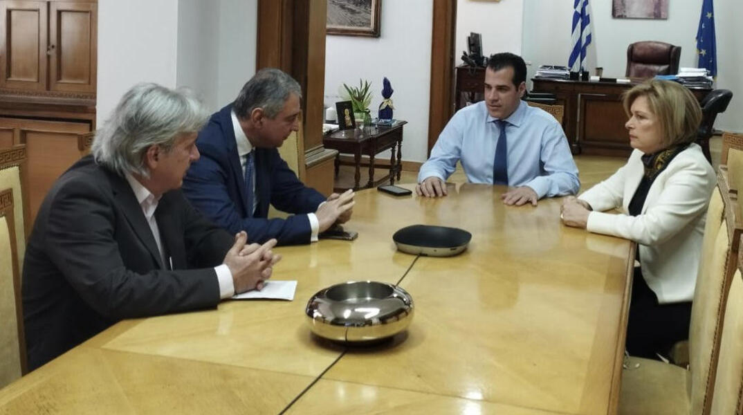 Συνάντηση Ανδρέα Ηλιάδη - Θάνου Πλεύρη στο Υπουργείο Υγείας