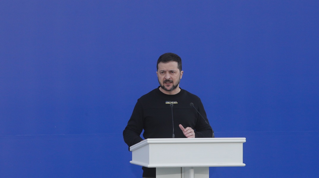 Βολοντίμιρ Ζελένσκι: Ο πρόεδρος της Ουκρανίας τοποθετείται για τη χερσόνησο της Κριμαίας - Ζητά επιστροφή της χερσονήσου που προσαρτήθηκε από τη Ρωσία.