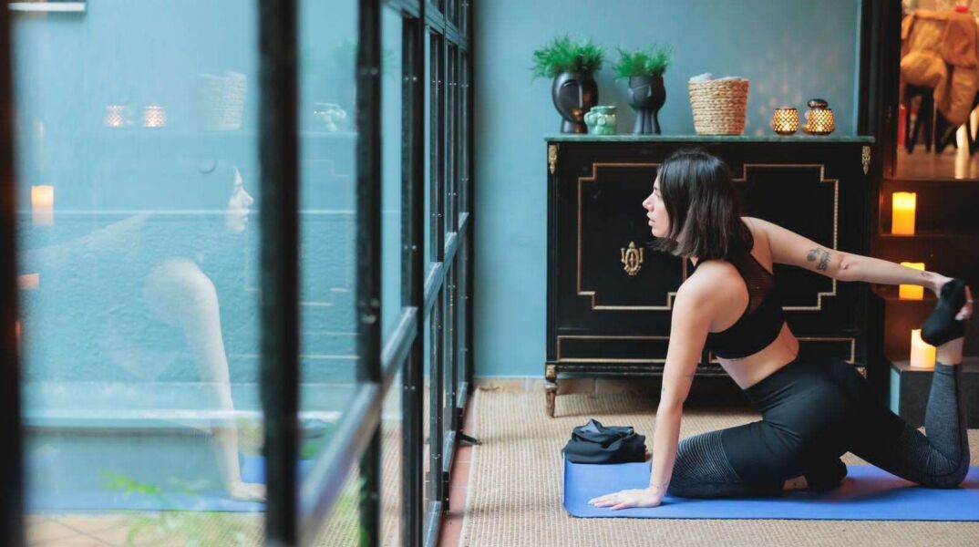 Yoga and breakfast