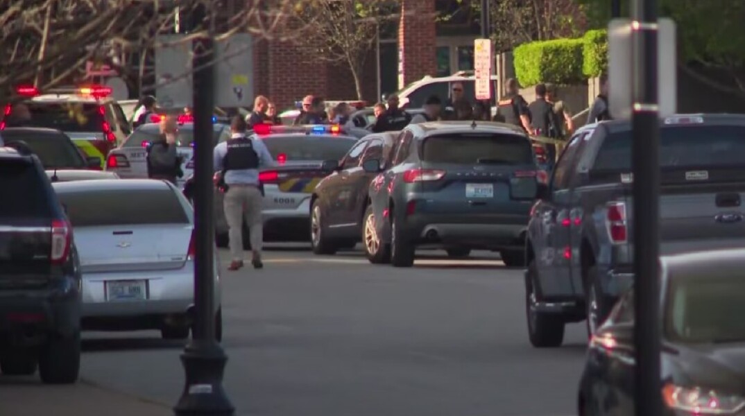 Μακελειό σε τράπεζα του Louisville στις ΗΠΑ - Αστυνομικοί έχουν αποκλείσει τη γύρω πειροχή