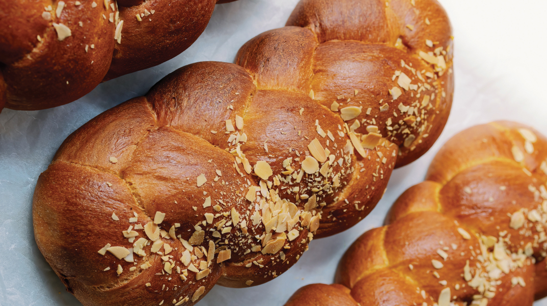 Τσουρέκι από τον Ρεμούνδος