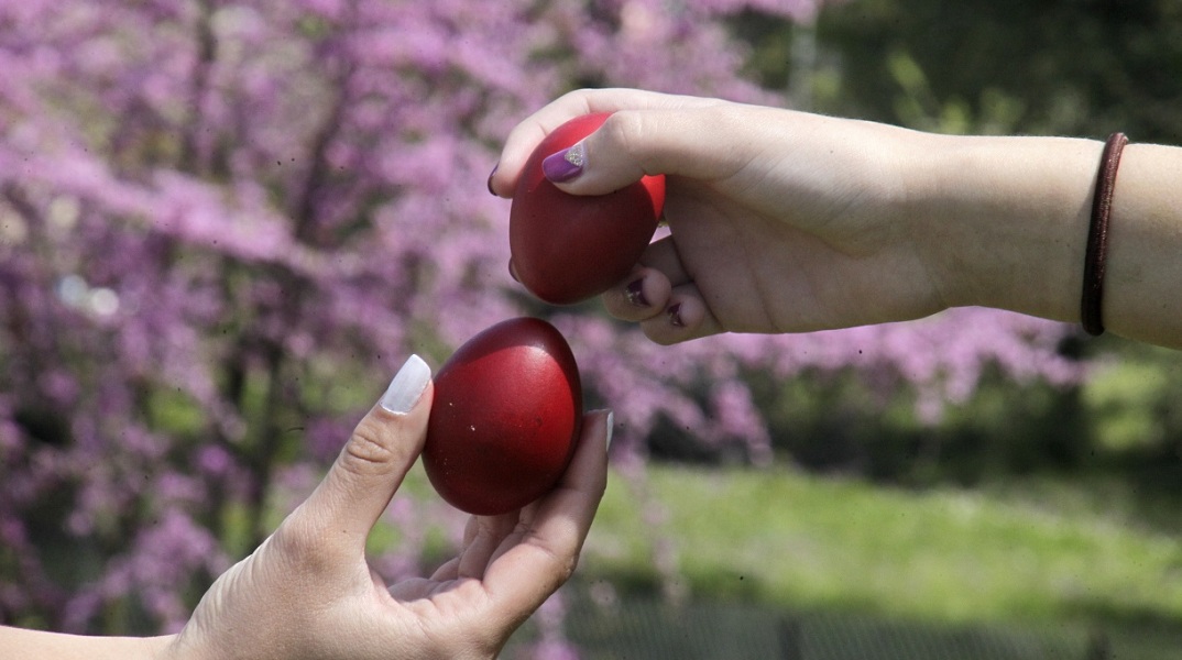 Ο καιρός τη Μεγάλη Παρασκευή: Νεφώσεις, τοπικές βροχές και καταιγίδες σε αρκετές περιοχές της χώρας -  Αναλυτική πρόγνωση από το meteo και την ΕΜΥ για το Πάσχα.