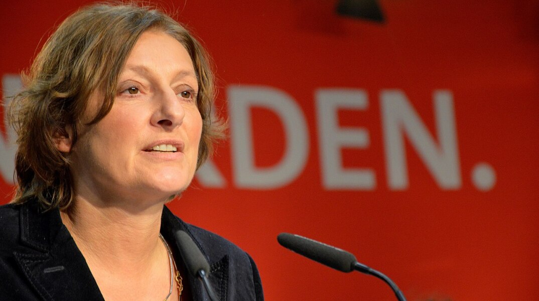 Η υπουργός Παιδείας του Βρανδεμβούργου και σύζυγος του καγκελάριου, Μπρίτα Ερνστ