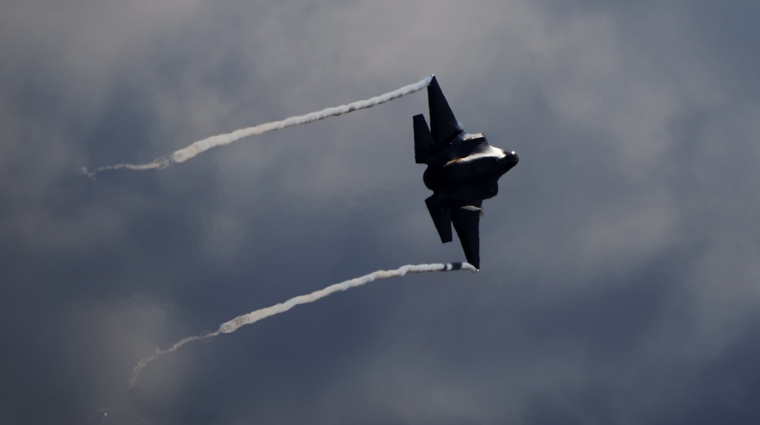 Reuters: Το Στέιτ Ντιπάρτμεντ αναμένεται να στείλει επίσημη ειδοποίηση στο Κογκρέσο για την έγκριση πακέτου εκσυγχρονισμού του στόλου των τουρκικών F-16.