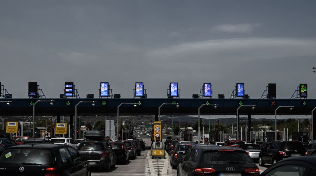 Με βροχές και καταιγίδες η επιστροφή των εκδρομέων του Πάσχα