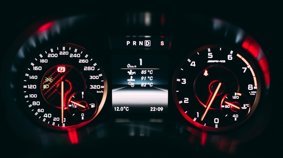 Bέλγιο: Οδηγός έλαβε επτά κλήσεις σε μία ημέρα για υπέρβαση του ορίου ταχύτητας - Ξεκίνησε για εκδρομή χωρίς να λάβει υπόψη τα συστήματα καταγραφής. 