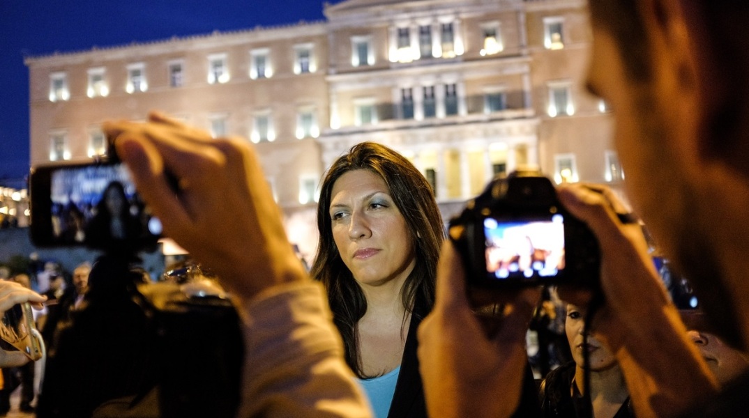 Ζωή Κωνσταντοπούλου για Αλέξη Τσίπρα: Πρόδωσε τον κόσμο και ποδοπάτησε τη δημοκρατική εντολή - Τι είπε για τις εκλογές η πρόεδρος της Πλεύσης Ελευθερίας.