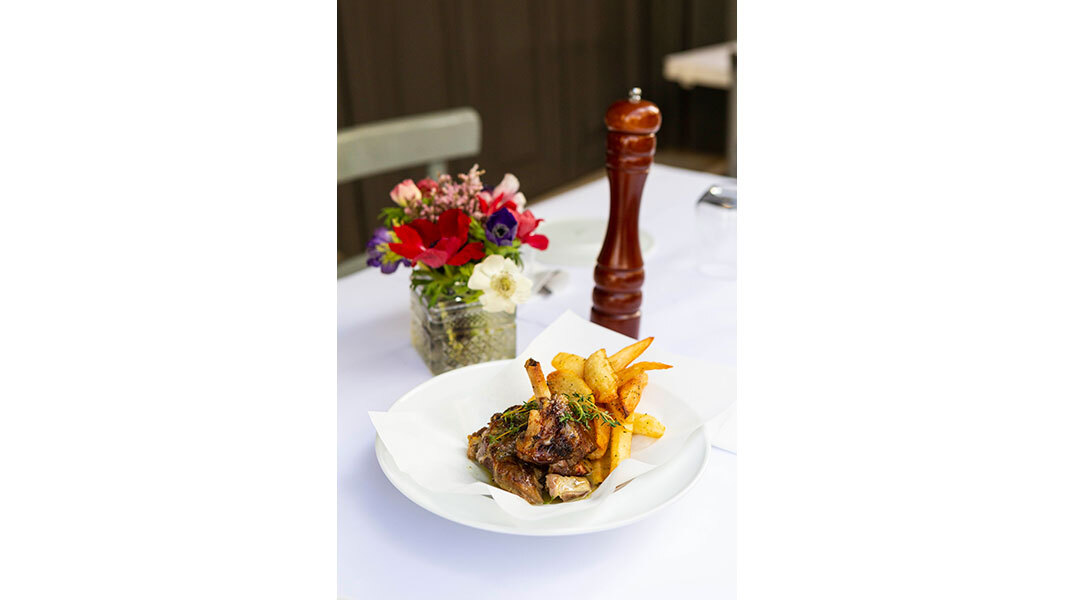 Χρύσα Χρύσα .