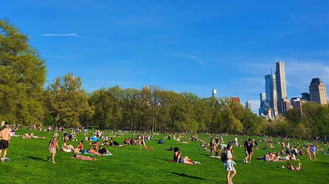 Ταξιδεύοντας στο Μπουένος Άιρες, τη Νέα Υόρκη, την Τήνο και την Ηγουμενίτσα: Ένα φωτογραφικό αφιέρωμα σε τέσσερα διαφορετικά σημεία της Γης.