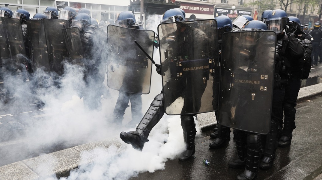 Απεργιακές κινητοποιήσεις για την Εργατική Πρωτομαγιά και το συνταξιοδοτικό στο Παρίσι