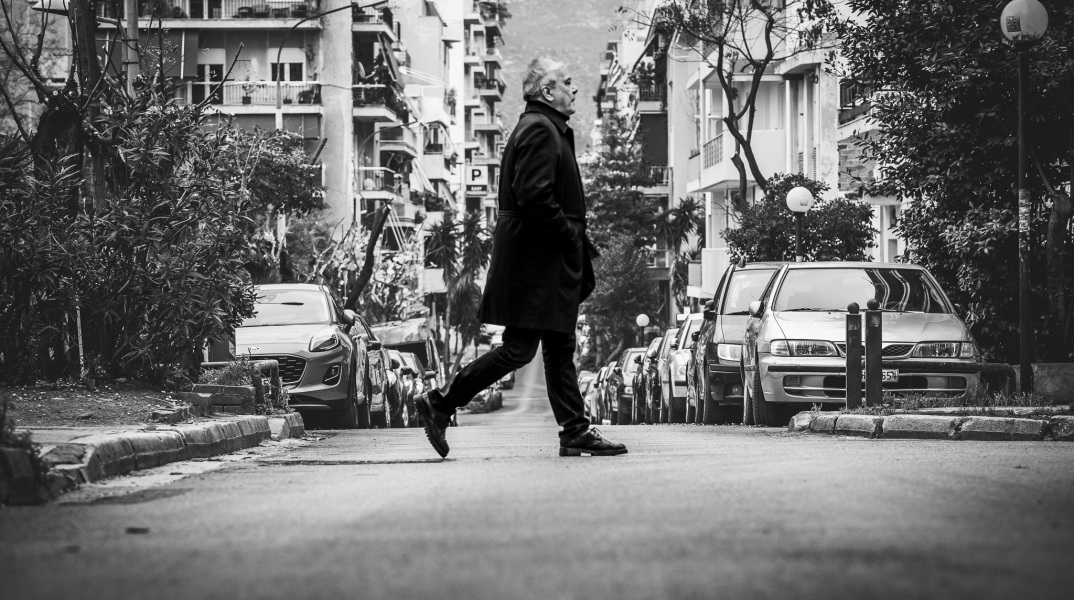 Γιώργος Δημητριάδης: Οι πρώτες εντυπώσεις από την ακρόαση του νέου του άλμπουμ «Οδός Ριανκούρ» που κυκλοφορεί τον Μάιο