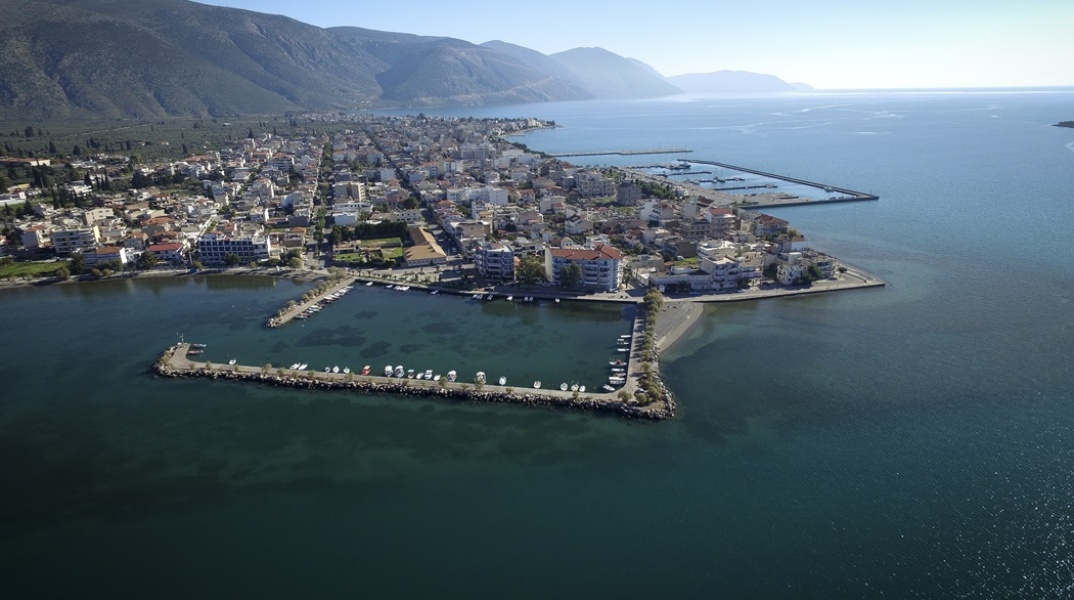 Κορινθιακός