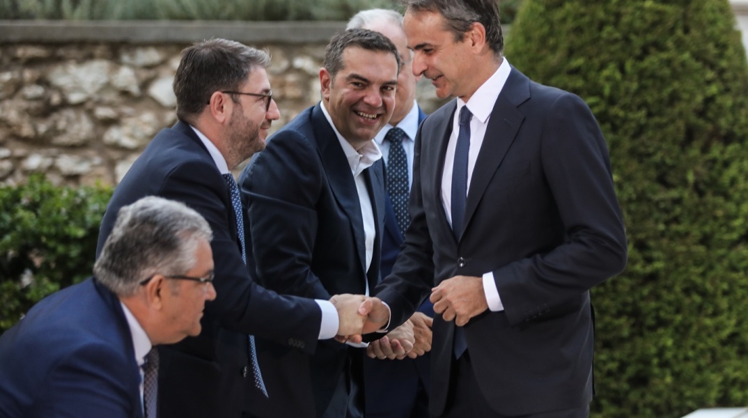 Εθνικές Εκλογές 2023: Ο σχηματισμός της επόμενης κυβέρνησης, τα σενάρια συνεργασίας και η στάση των πολιτικών αρχηγών.