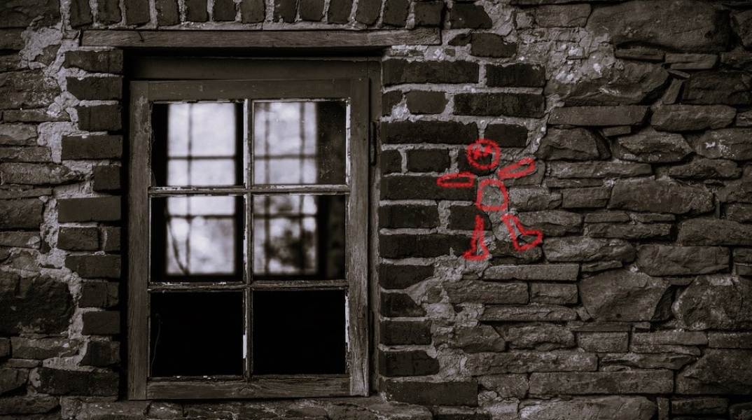 «Παιδικά τραγουδάκια»: Το μυθιστόρημα της Μαρίας Ράπτη, εκδόσεις Bell, βασισμένο σε μία αληθινή ιστορία με ατμόσφαιρα, μυστήριο, τρόμο, παράνομη παιδική εργασία, θρησκευτικό φανατισμό, και έγκλημα.