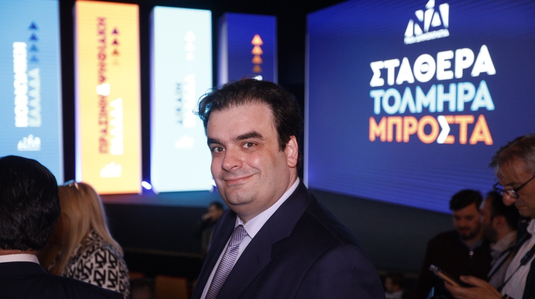 Εκλογές 2023 - Κυριάκος Πιερρακάκης: Απάντηση σε δημοσίευμα των Reporters United - «Δε φοβόμαστε τίποτα», διαμηνύει ο υπουργός Ψηφιακής Διακυβέρνησης.