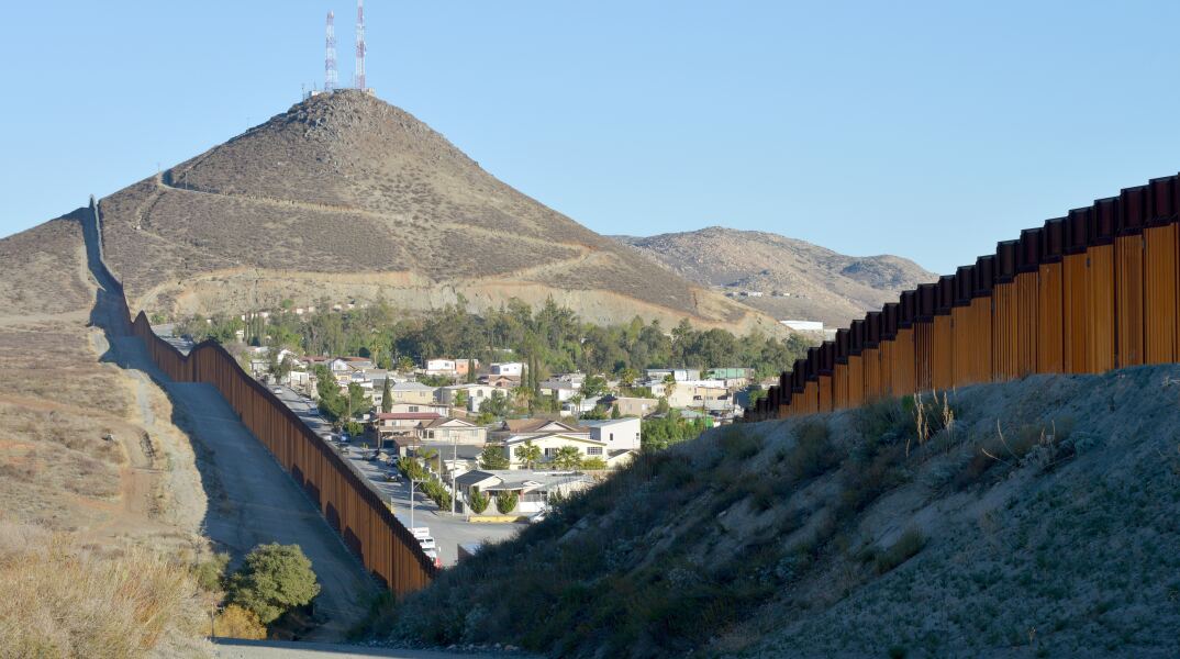 Το τοίχος μεταξύ ΗΠΑ και Μεξικού