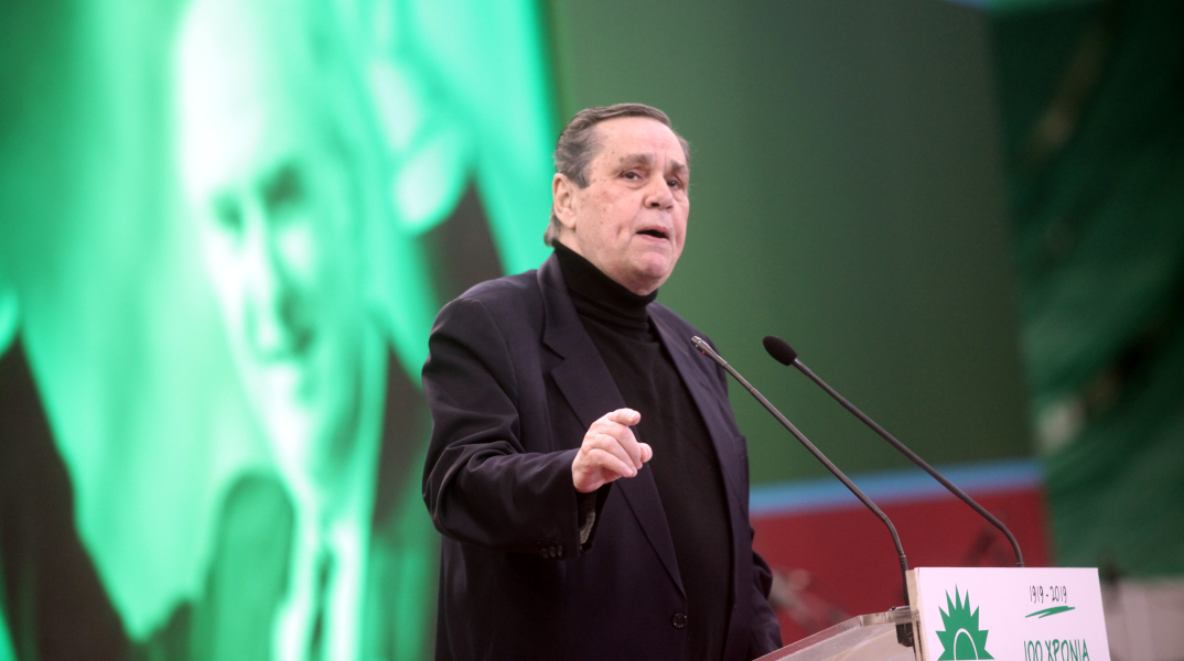 Ο Θανάσης Τσούρας