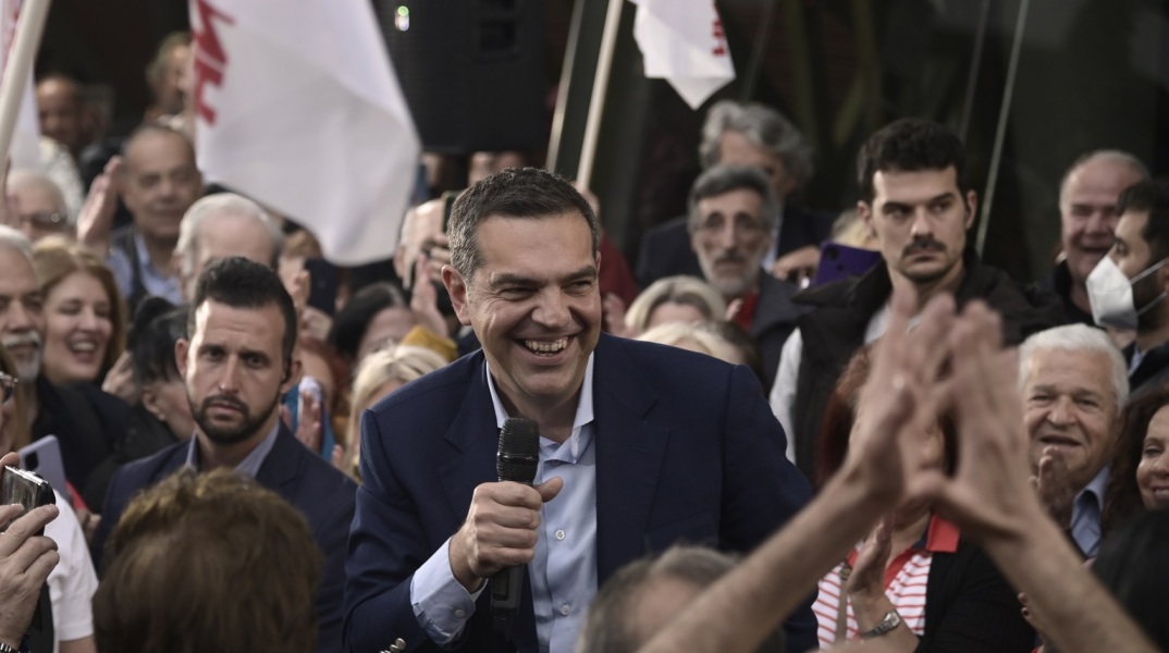 Εκλογές 2023 - Αλέξης Τσίπρας: Πρωτιά του ΣΥΡΙΖΑ σημαίνει ισχυρή προοδευτική κυβέρνηση για τη χώρα - Τι δηλώνει για συνεργασίες, οικονομία, εθνικά θέματα.