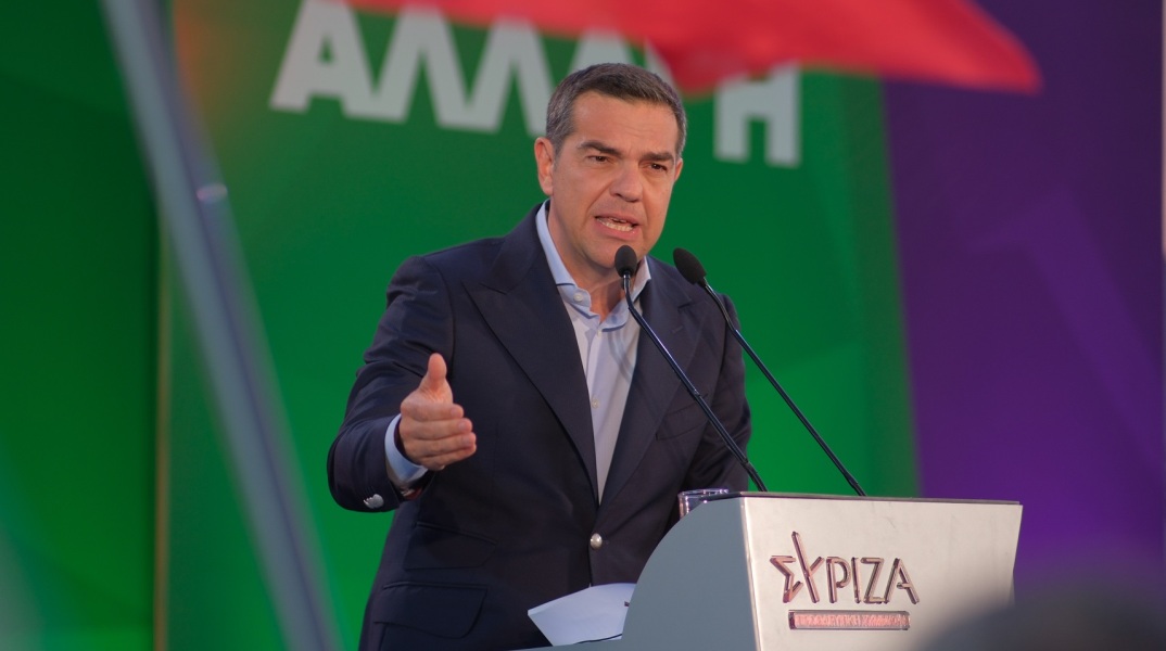 Εκλογές 2023 - Αλέξης Τσίπρας: Άρθρο του προέδρου του ΣΥΡΙΖΑ-ΠΣ στην κυριακάτικη «Αυγή» - Πώς συνοψίζει τα διλήμματα της κάλπης.