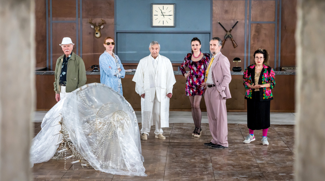 «Don’t look back» από τον Γιάννη Χουβαρδά στην Ελευσίνα