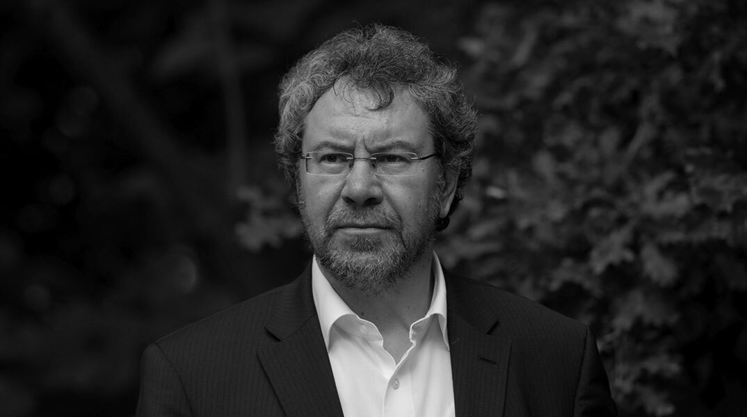 Θανάσης Λάμπρου