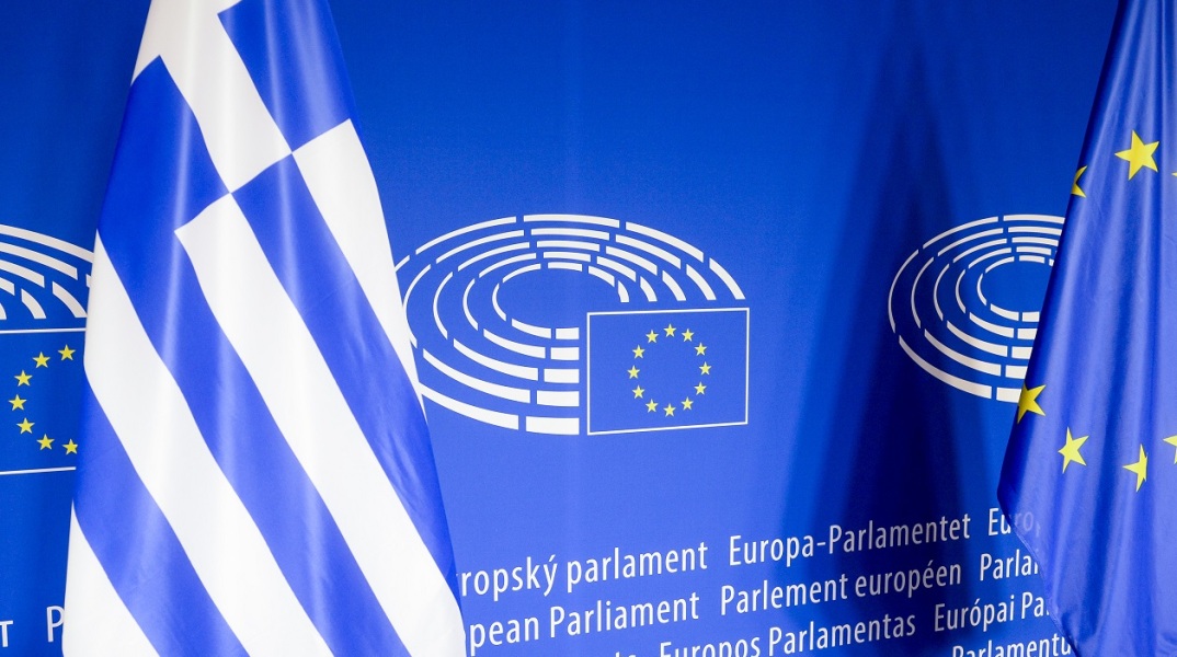 Times του Λονδίνου: «Η Ελλάδα στo κατώφλι επιστροφής στην επενδυτική βαθμίδα - Μία από τις πιο αξιοσημείωτες ιστορίες ανάκαμψης» - Άρθρο του Σάιμον Νίξον. 